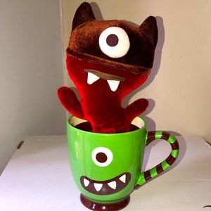 Starbucks 2012 One Eye Monster Cup and Plushy New